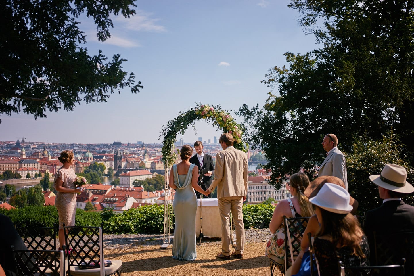 Svatba Evy a Štěpána ve Villa Richter pod Pražským hradem