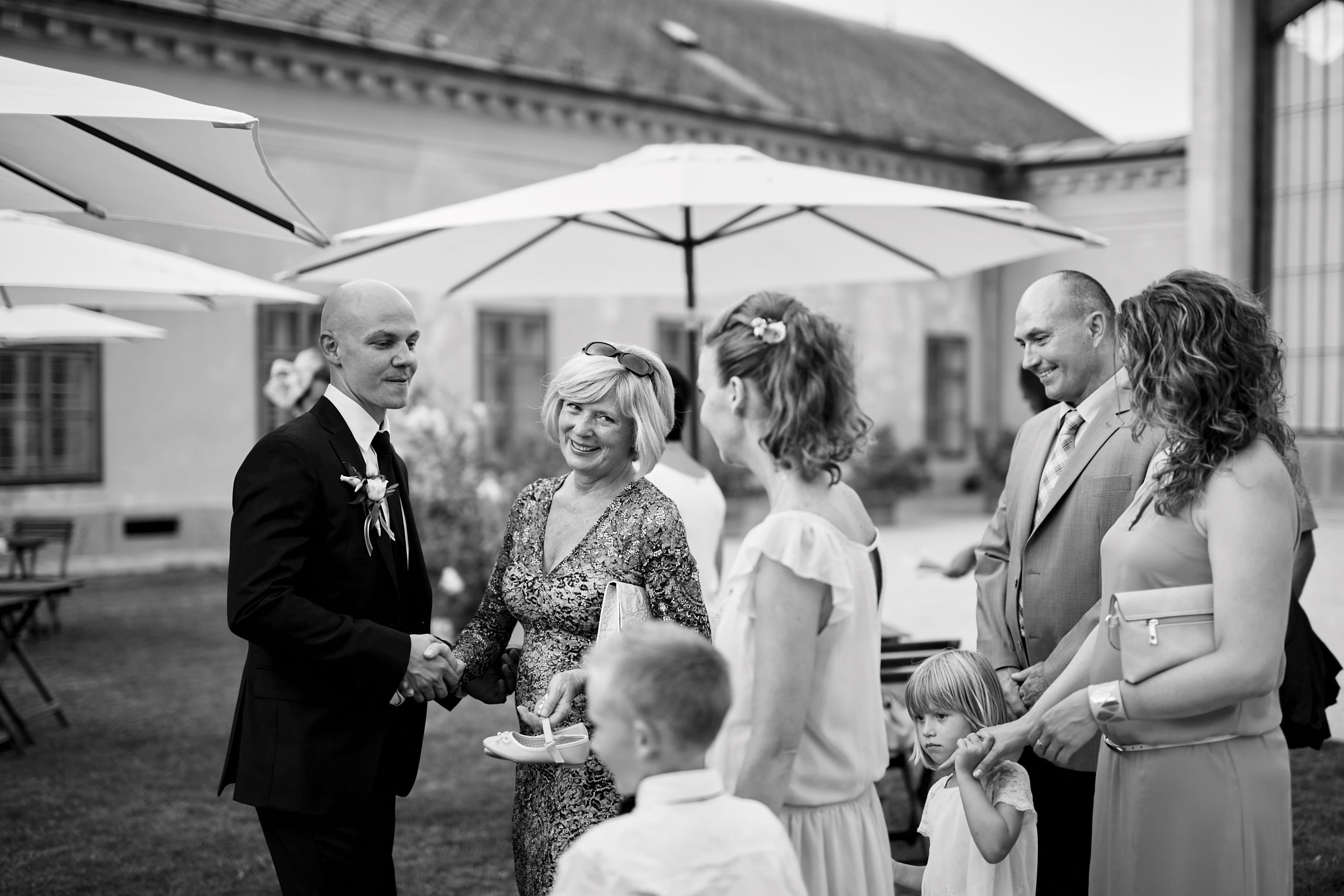 Svatební fotky z letní podvečerní svatby