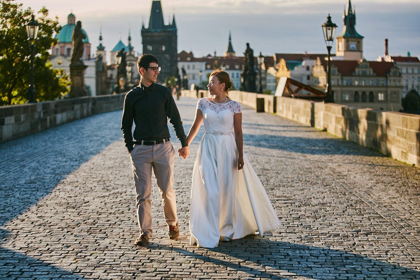 Předsvatební fotky z ranní Prahy